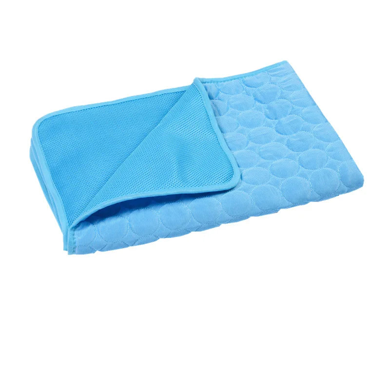 Dog Cooling Mat – Pressure-Activated Cooling Pad for Dogs of All Sizes
