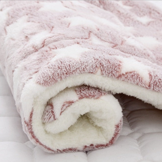 Soft Flannel Fleece Padded Pet Bed - Cozy Blanket for Dogs, Cat, Pets