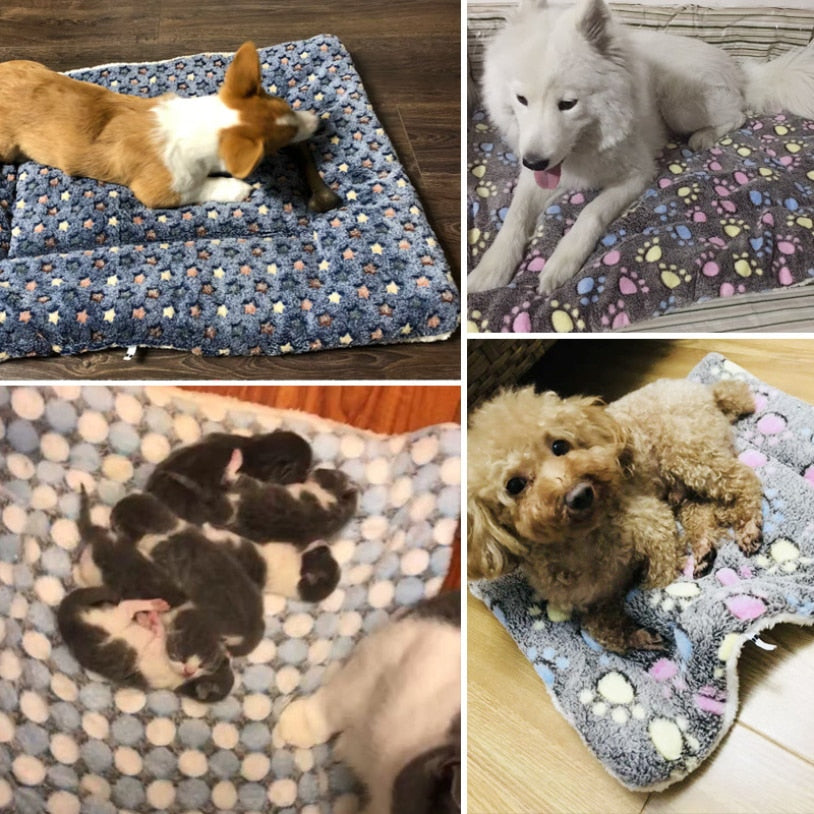 Soft Flannel Fleece Padded Pet Blanket for Dogs, Cat, Pets